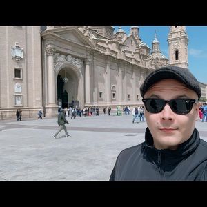 Meet your Posher, Daniel